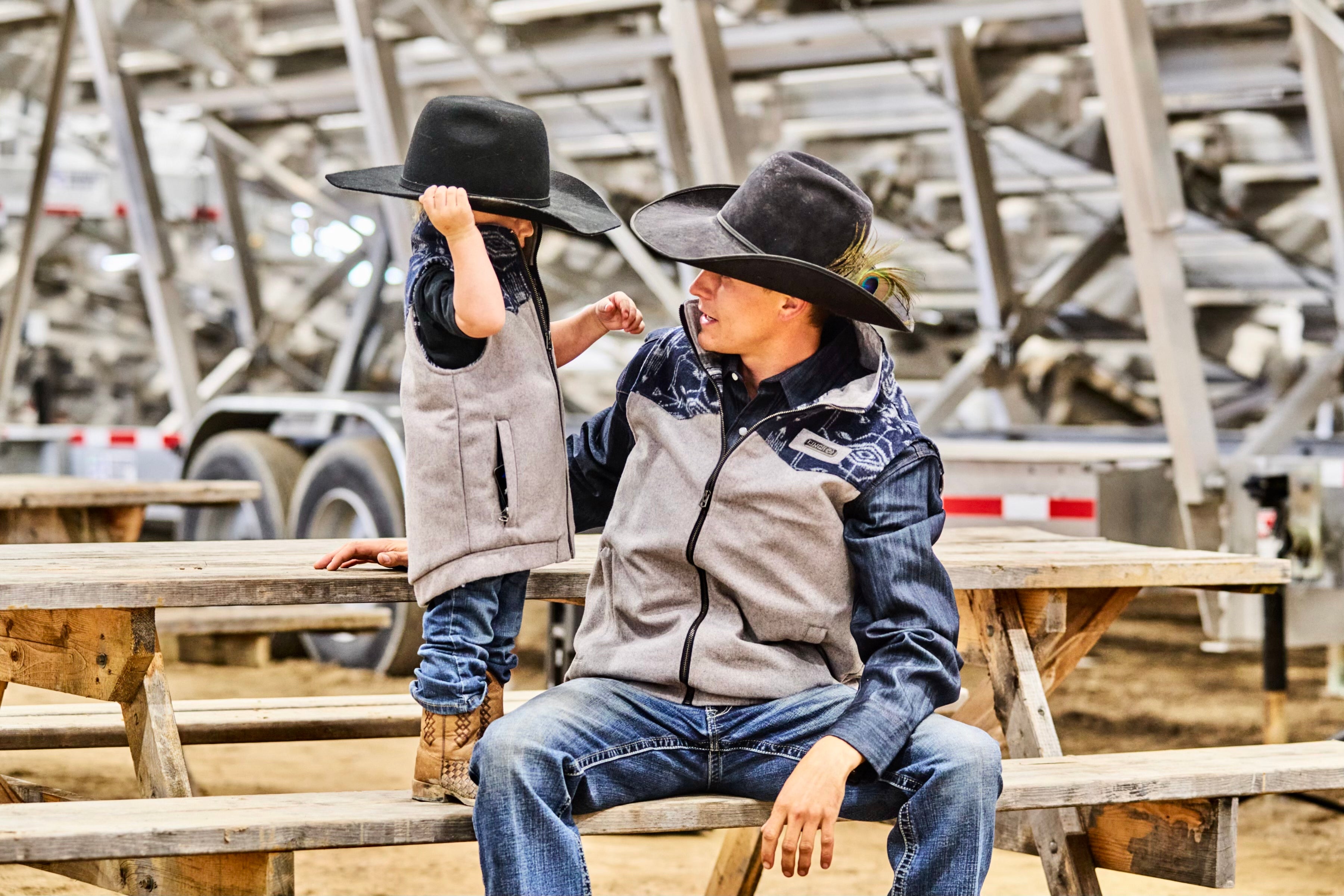 Cinch Men's Wool Vest