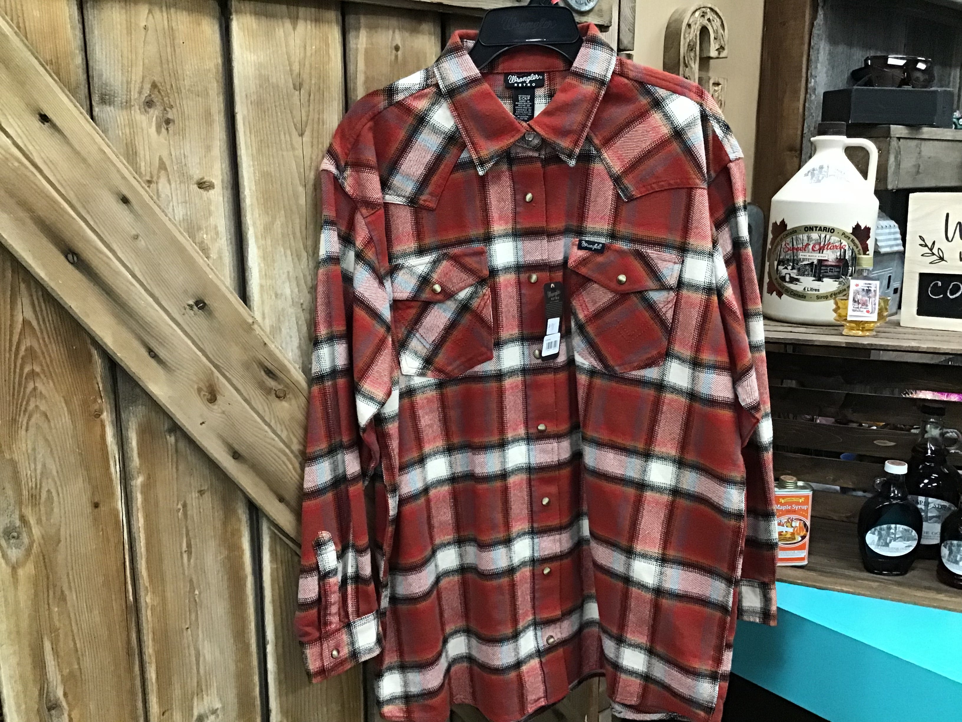 Wrangler Women’s Flannel Rodeo Shirts SMALL