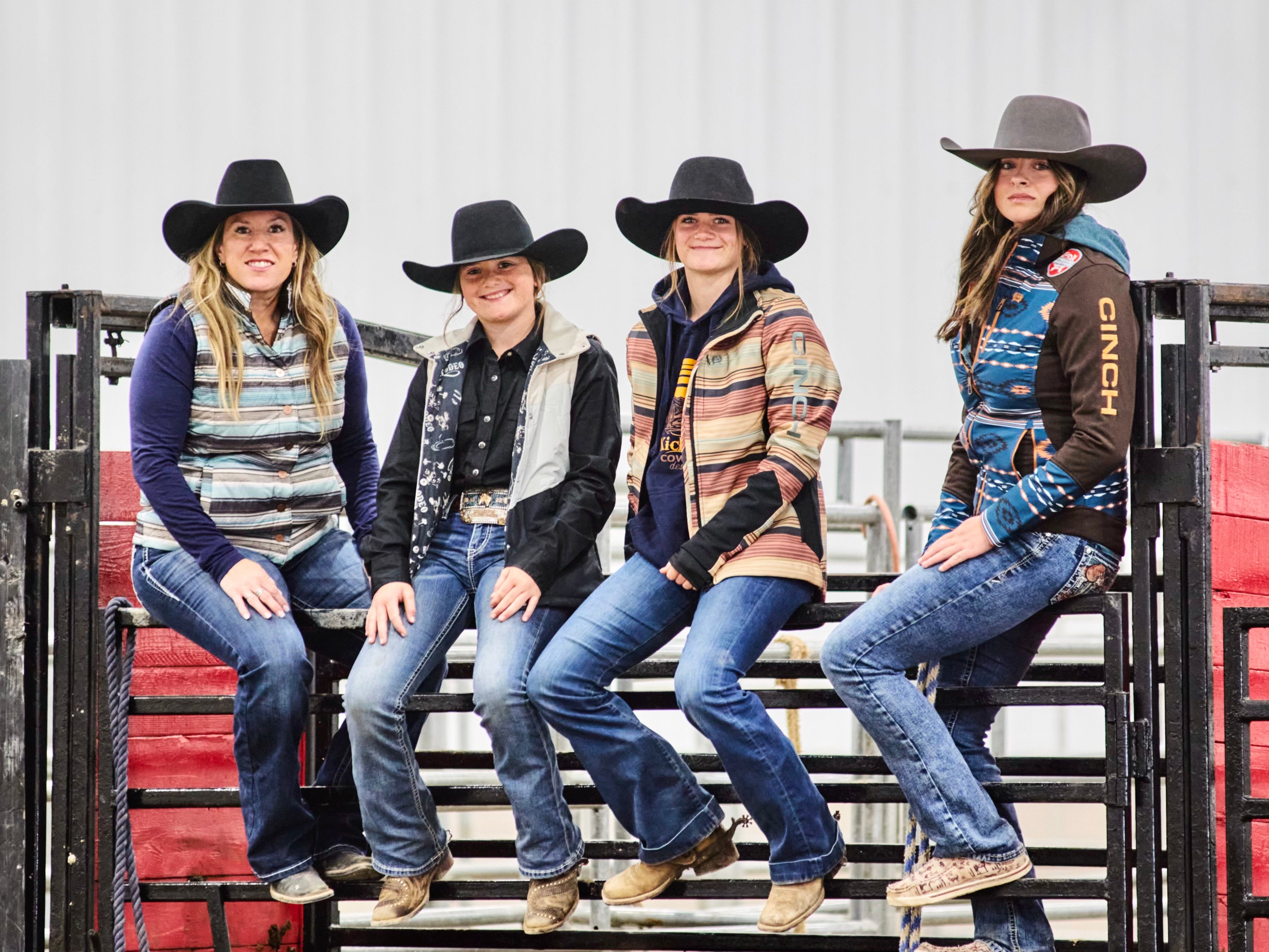 Women’s Cinch Puffer Vest