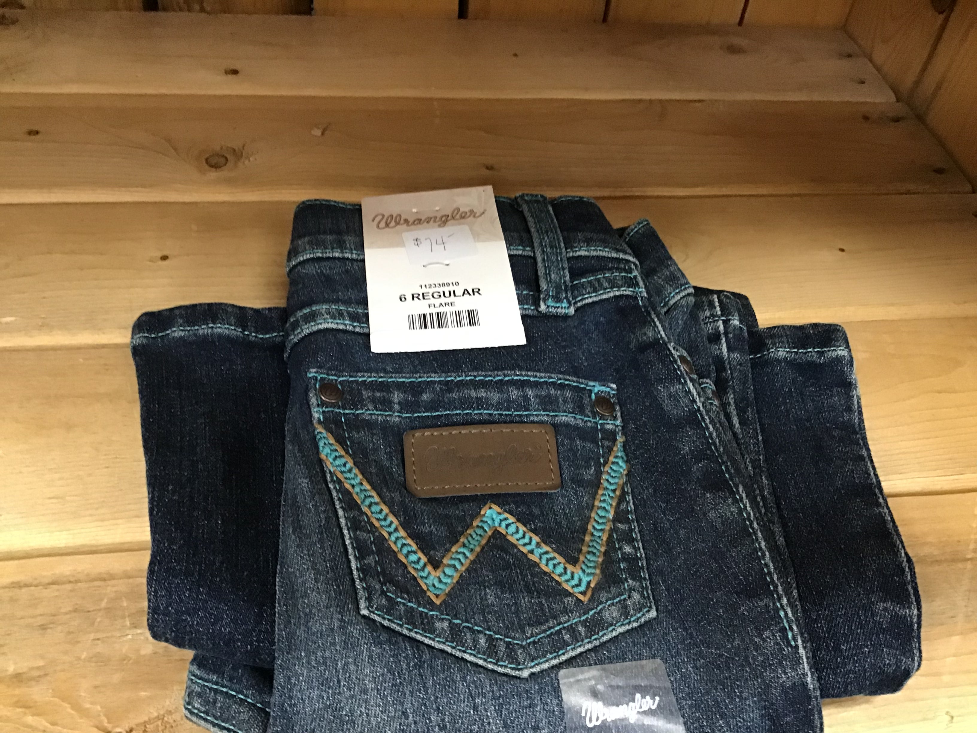 Wrangler Girl's Jeans size 6 Regular