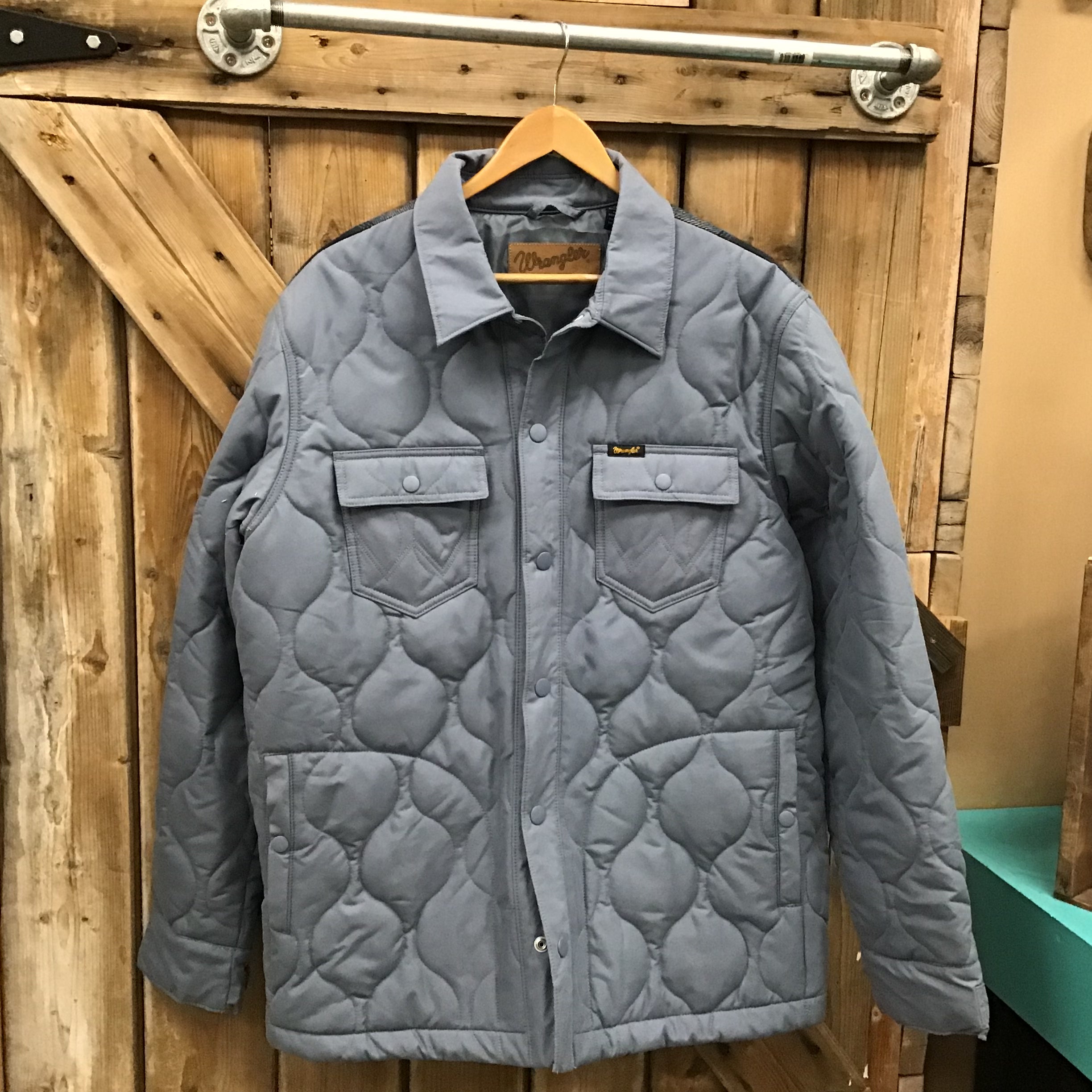 Wrangler Men’s Quilted Jacket - Grey - size LARGE