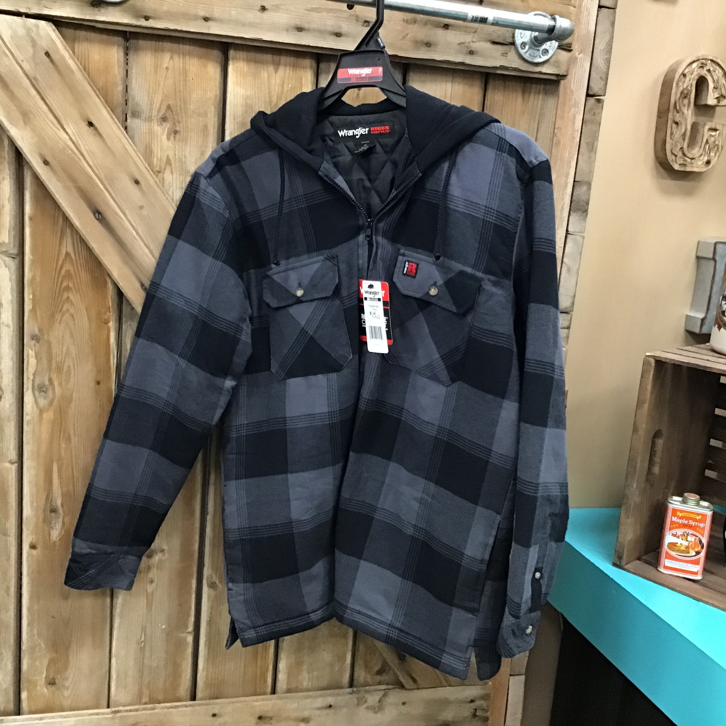 Wrangler Men’s Plaid Padded Shirt/ Hood - MEDIUM