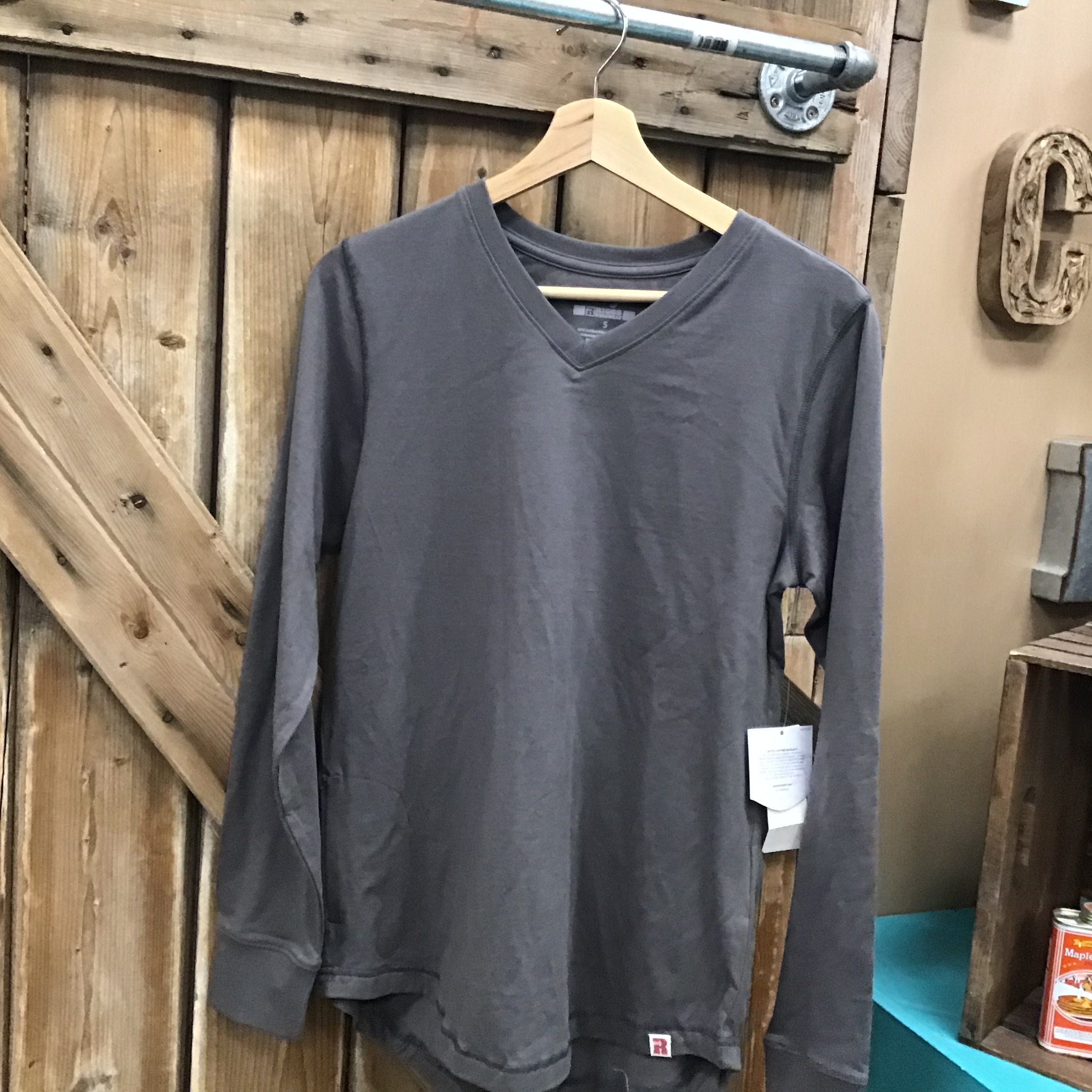 Wrangler Women’s Long Sleeve Tee size SMALL