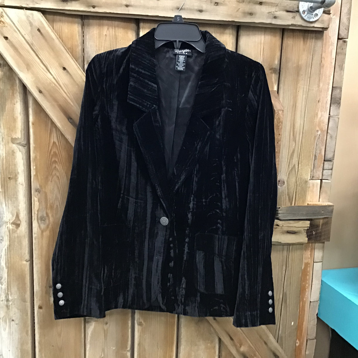 Wrangler Women’s Black Velvet Blazer size SMALL