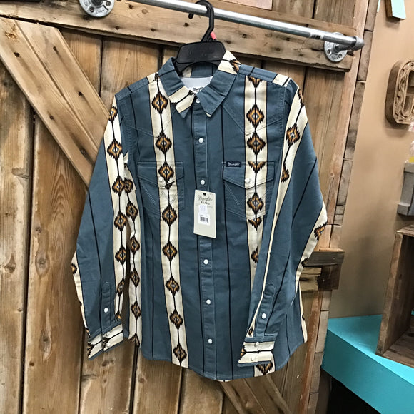 Wrangler Women’s Rodeo Shirt size SMALL