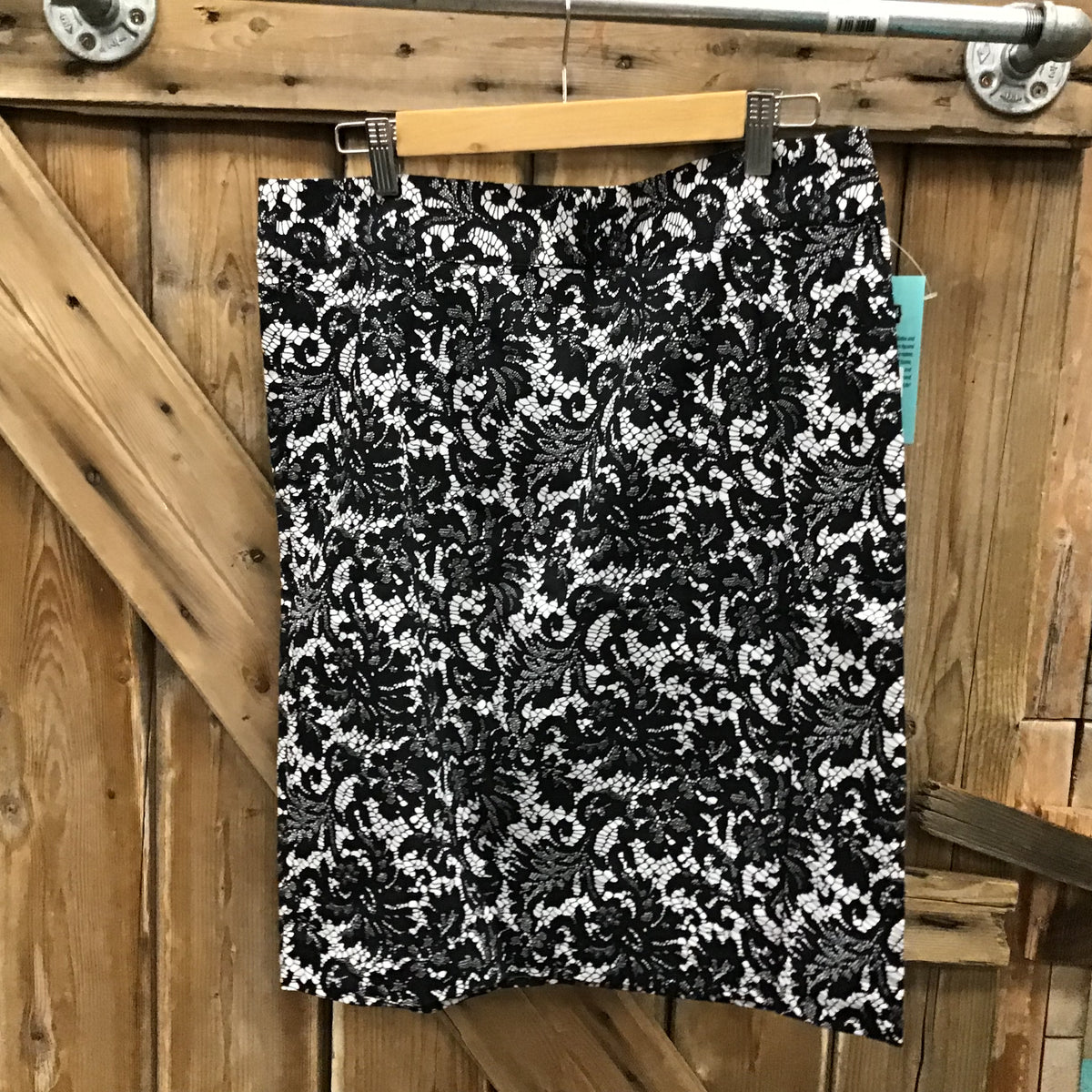 Skirt  Black/white - size 12