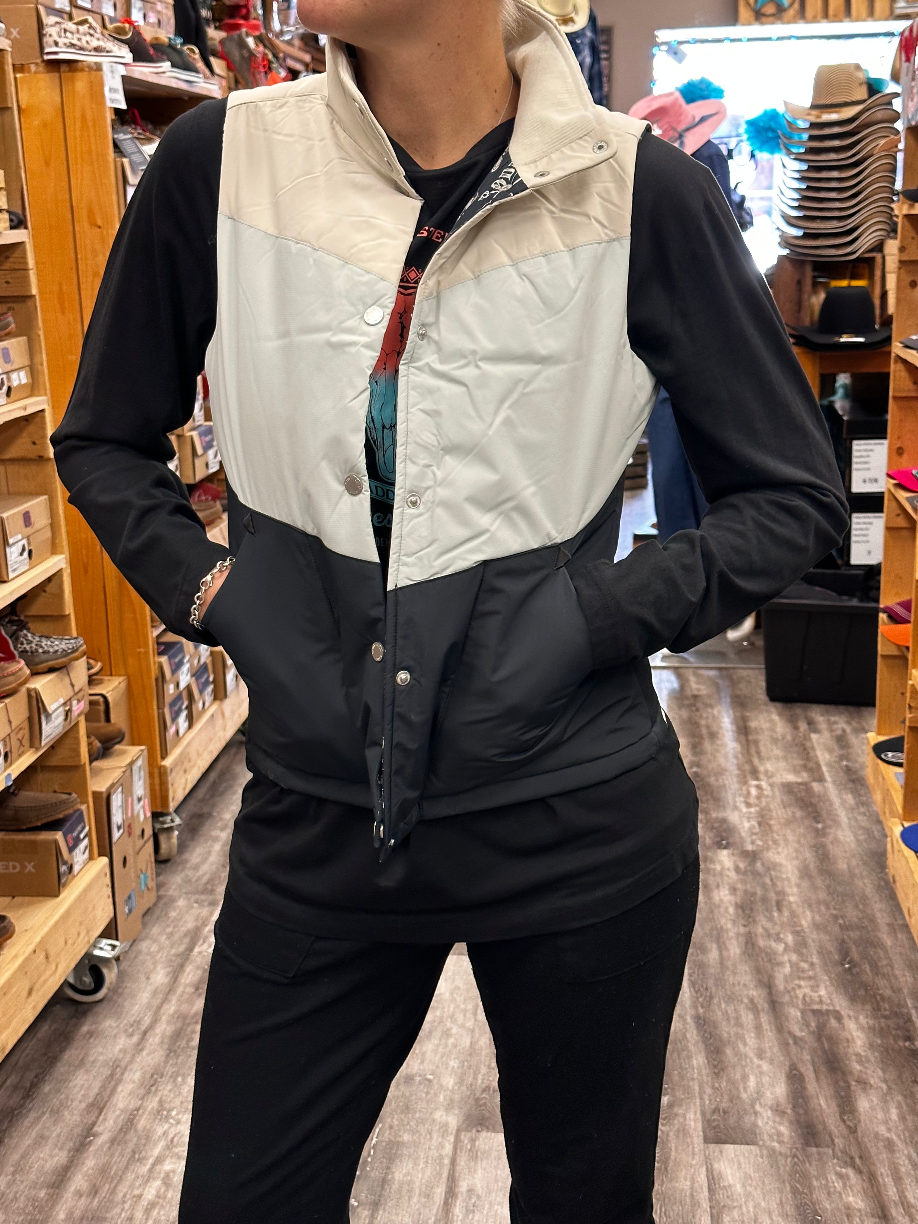 Women’s Cinch Puffer Vest