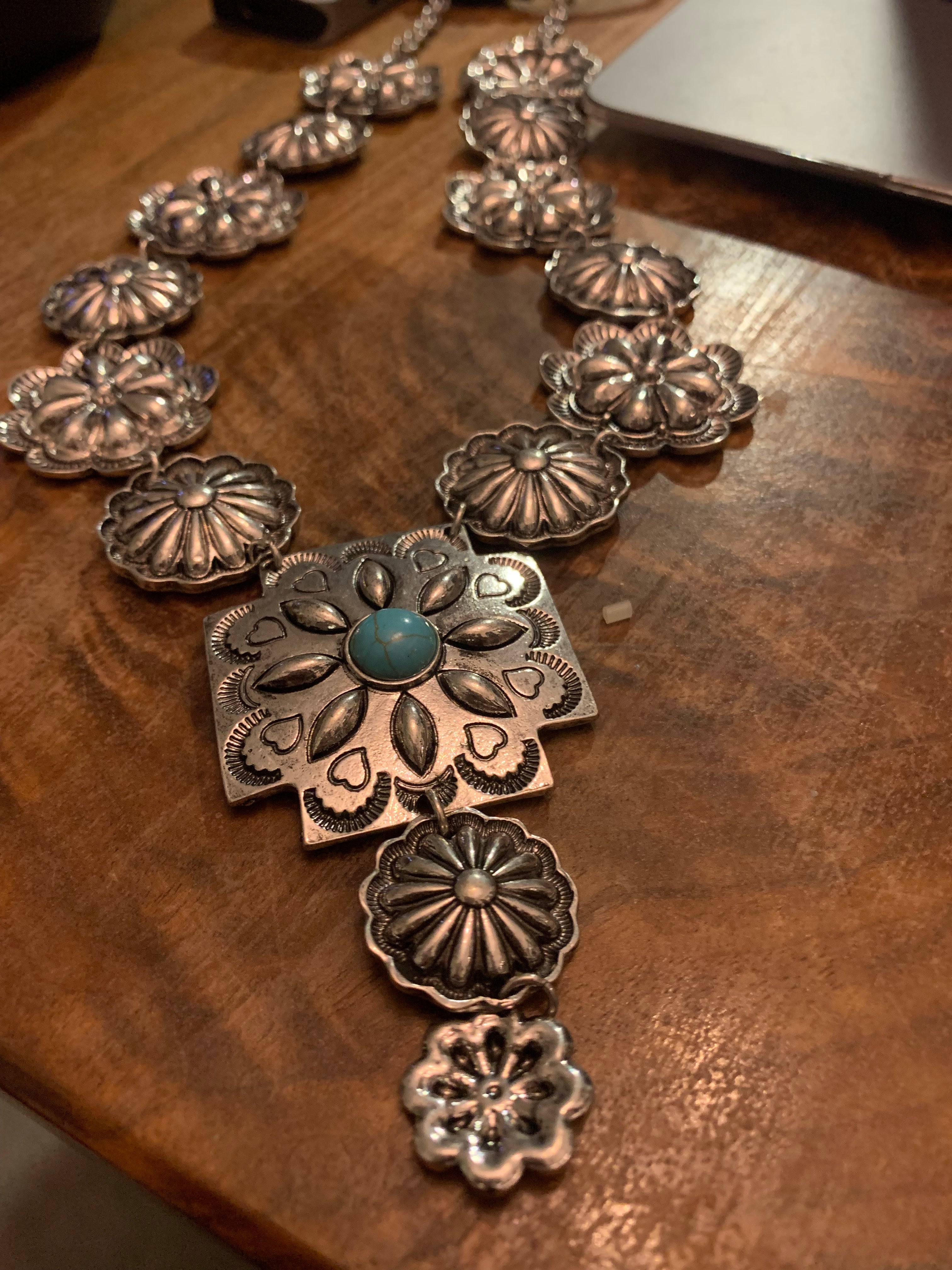 Blazin Roxx Silver/ Turquoise Necklace Set