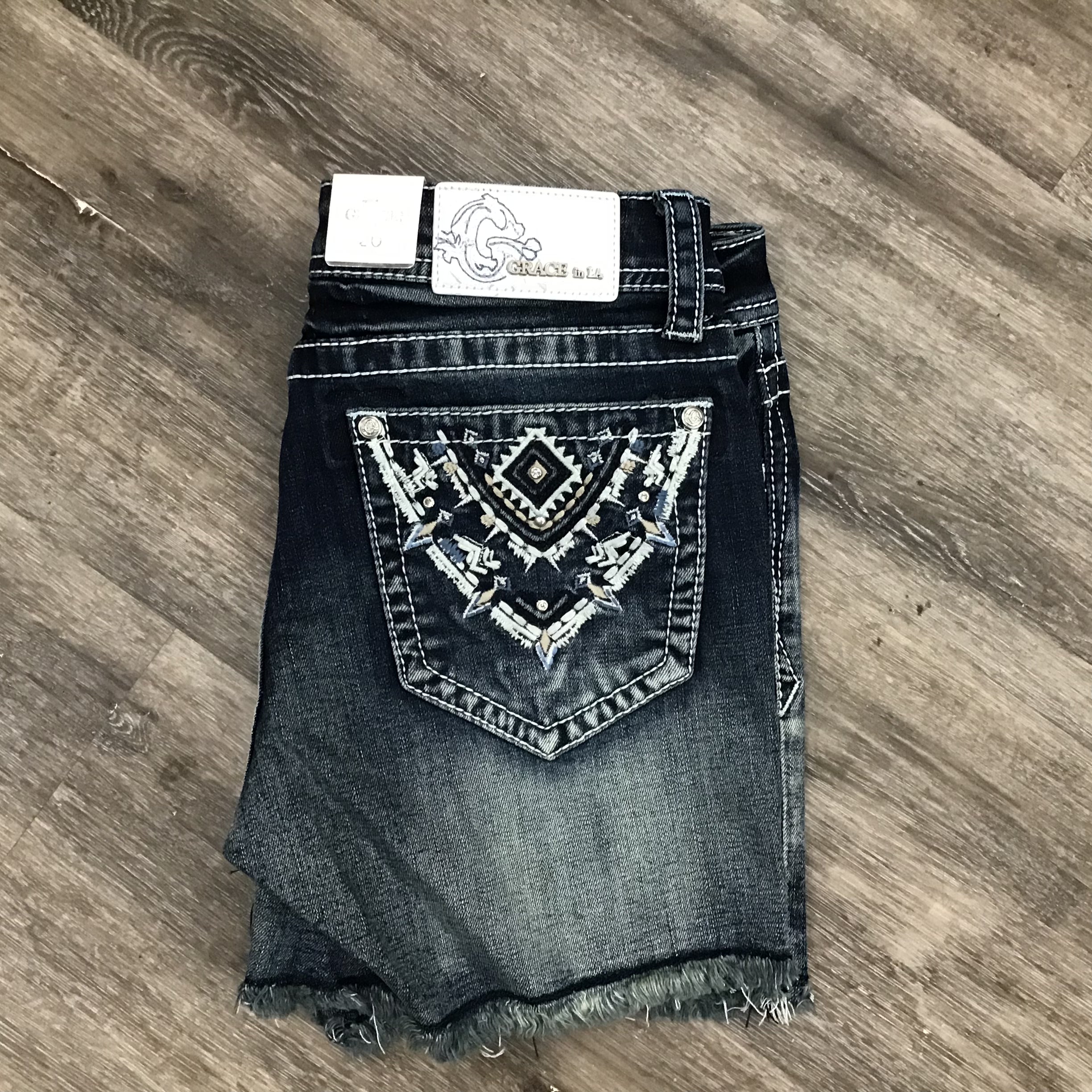 Grace Women's Shorts -Aztec