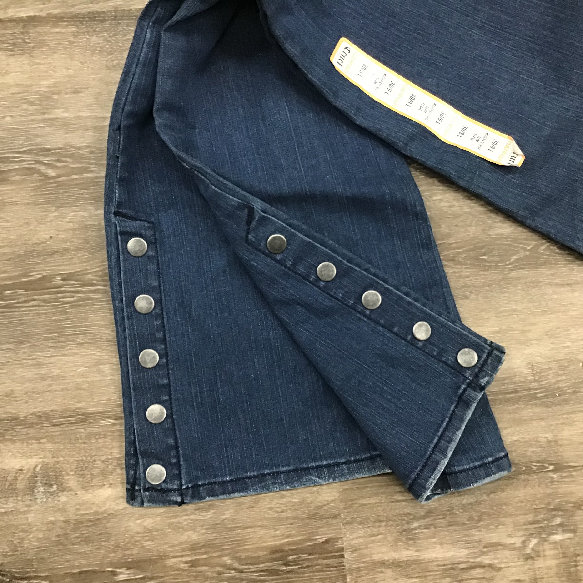 Cruel Denim “ Hannah” Flare Jean sized 30/9 Long