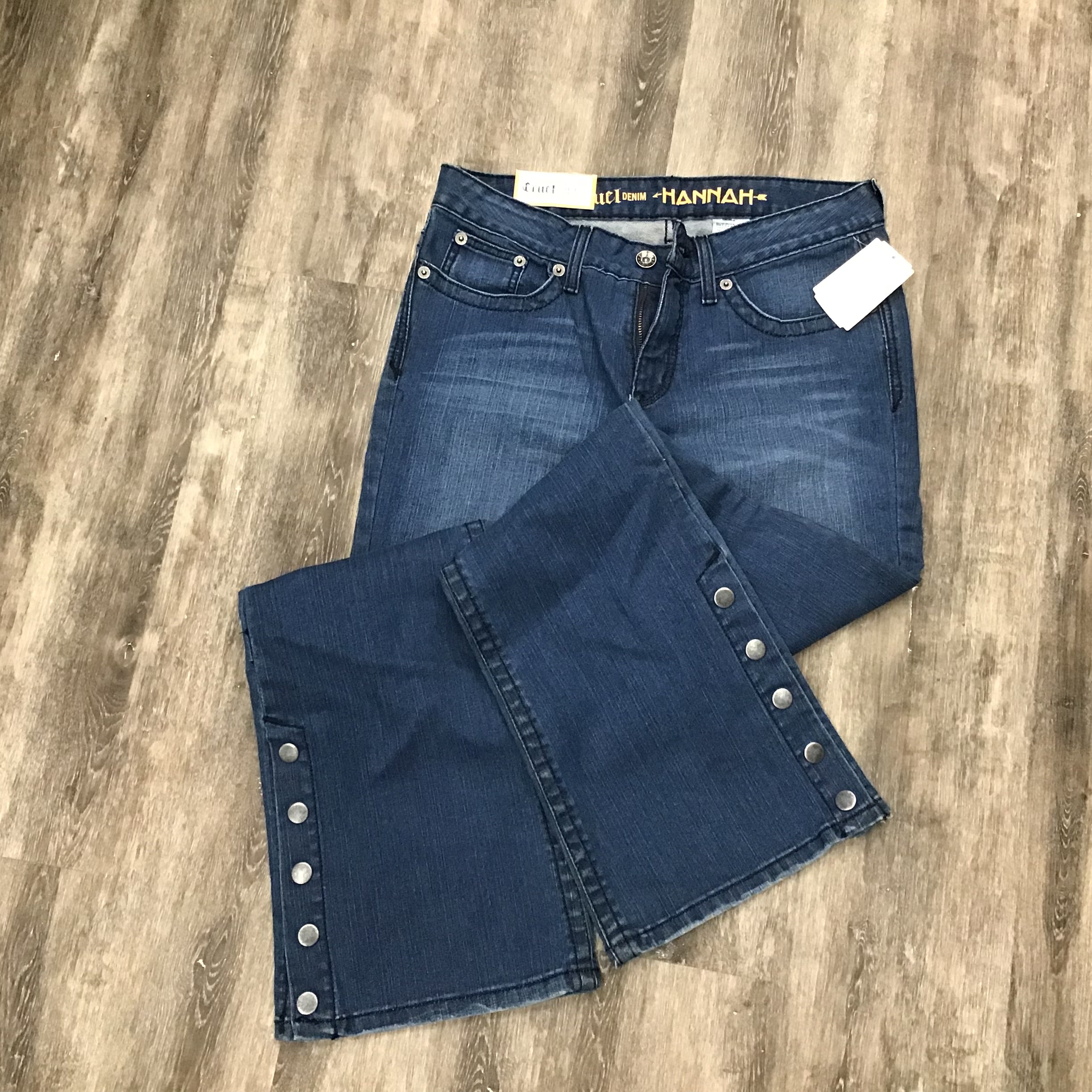 Cruel Denim “ Hannah” Flare Jean sized 30/9 Long
