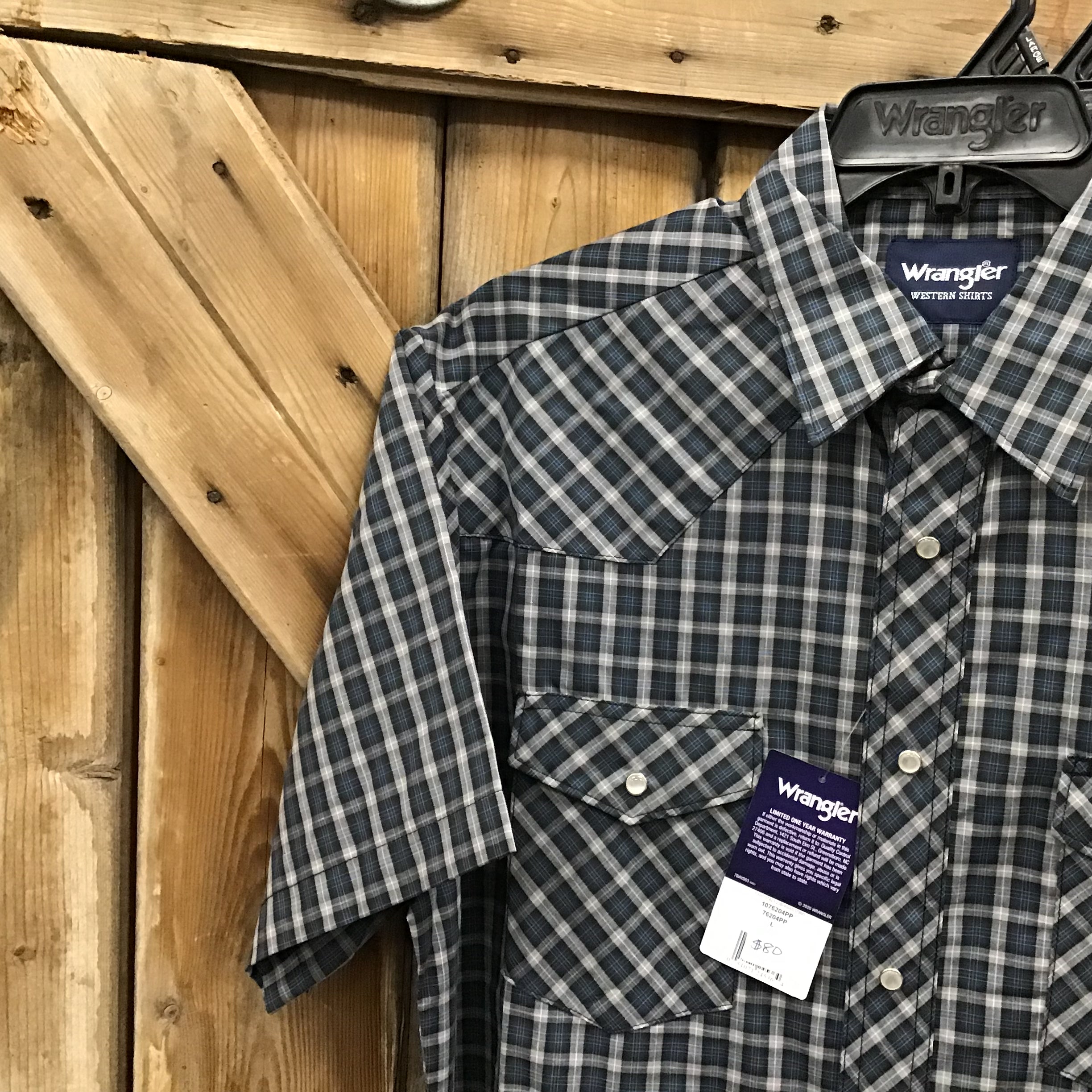 Wrangler LARGE Men’s Short Sleeved Shirt