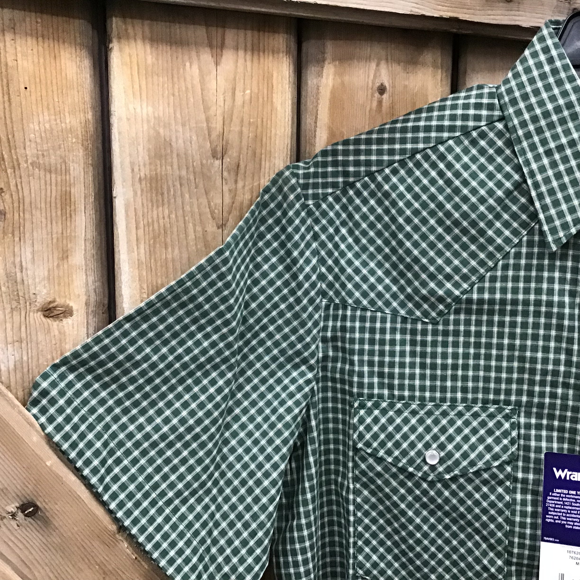 Wrangler MEDIUM Men’s Short Sleeved Rodeo Shirt