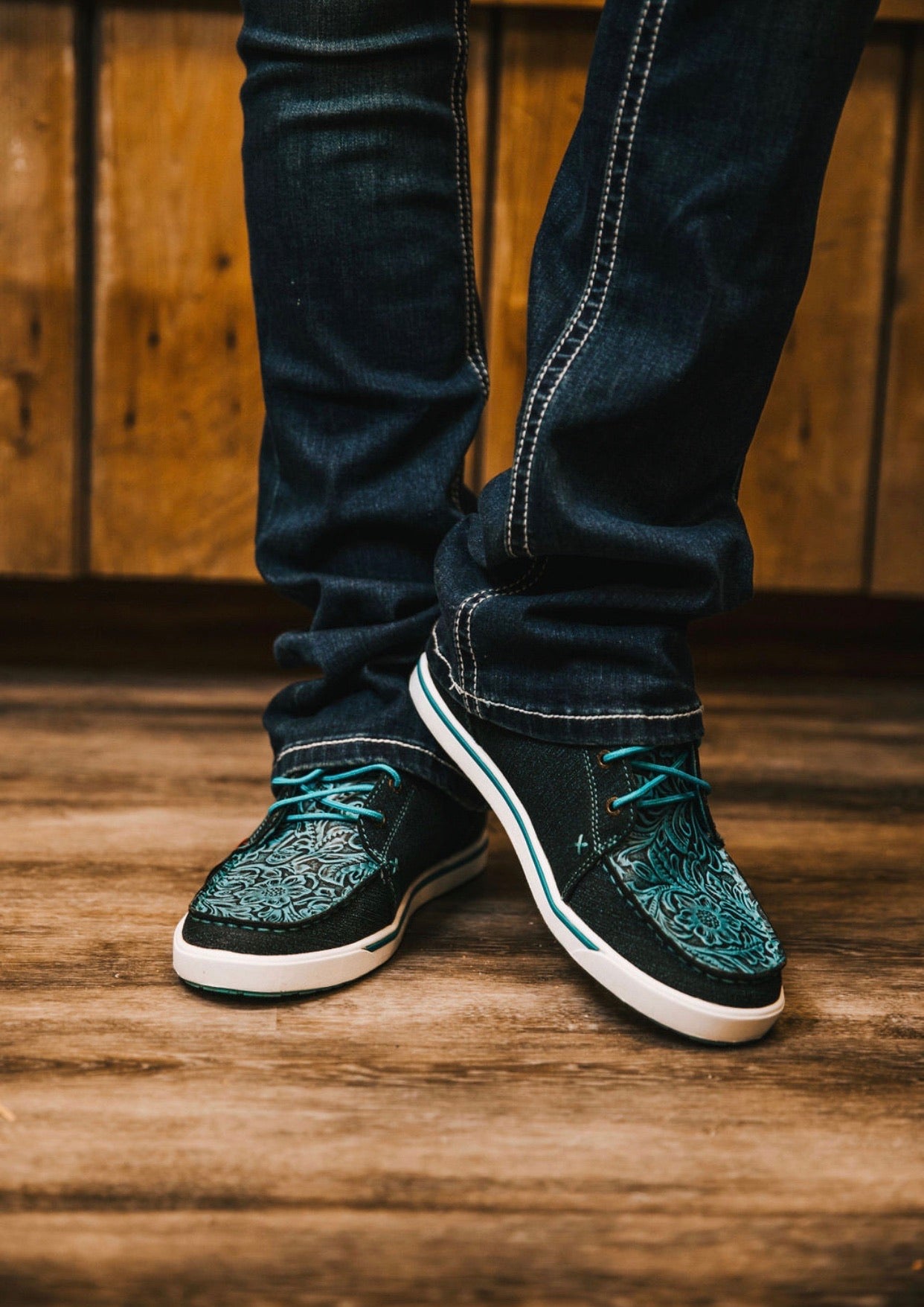 WCA0031 Women’s Twisted X