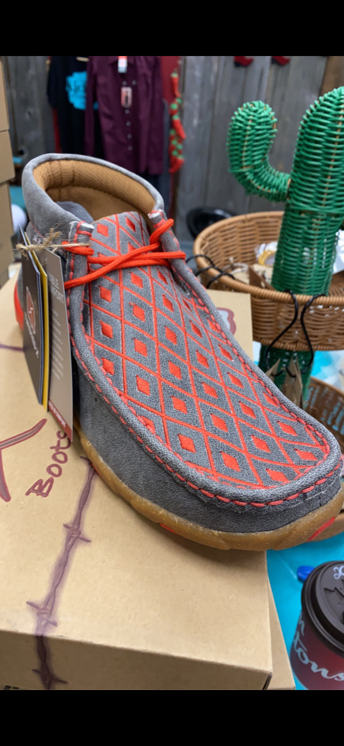 WDM0147 Women’s Twisted X